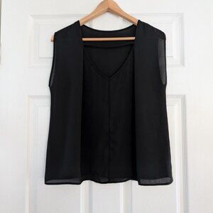 Antistar flowy V back top black size XS